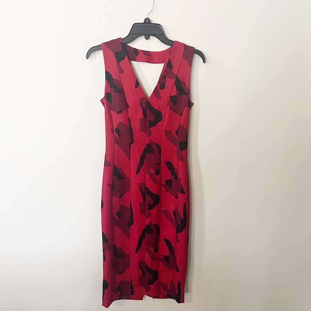 NWT H&M Camo Dress in Red and Black